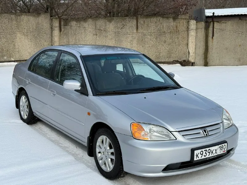 Продам honda civic 2003 год. двигатель 1.6 vtec (115 л. с), коробка обычный автомат. машина в прекра... - фотография