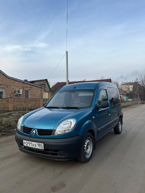 В продаже renault kangoo 2007г 1.4 бензин пробег 275т 3 владельца по птс. продажа от собственника, машина семейная, длительное время в одних руках. состояние авто хорошее, на полном ходу осмотр мариуполь. (по договоренности донецк) цена 495торг! телефон для связи +79496370012 - фотография - 2