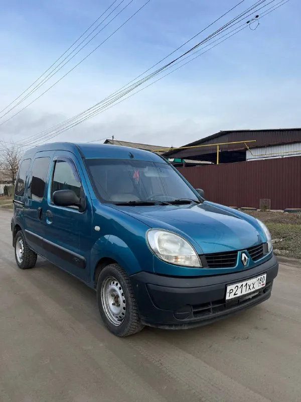 В продаже renault kangoo 2007г 1.4 бензин пробег 275т 3 владельца по птс. продажа от собственника, машина семейная, длительное время в одних руках. состояние авто хорошее, на полном ходу осмотр мариуполь. (по договоренности донецк) цена 495торг! телефон для связи +79496370012 - фотография - 3