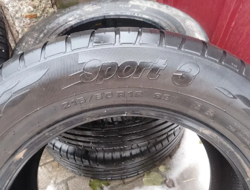 Продам летнюю резину cordiant sport 3, 215/60 r 16, в хорошем состоянии, продаю, в ремонте не была,... - фотография