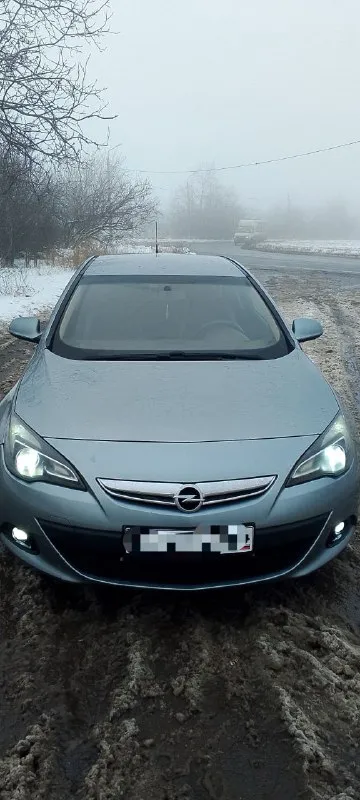 Продам opel astra j 1.4tgtc ‎2012 г ‎акпп ‎190000тыс км ‎в хорошем состоянии круиз-контроль ‎климат... - фотография