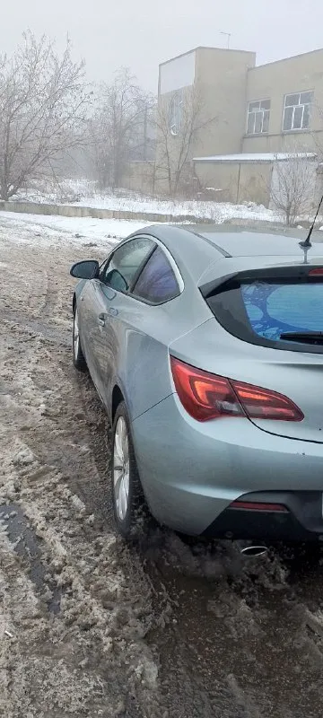 Продам opel astra j 1.4tgtc ‎2012 г ‎акпп ‎190000тыс км ‎в хорошем состоянии круиз-контроль ‎климат контроль двухзонный ‎подогрев сидений, руля ‎электро зеркала ‎770т. рублей ‎г донецк +79497043788 ‎ - фотография - 4