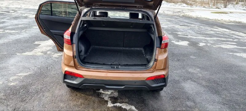 Продам hyundai creta, 2017 г. в. (декабрь), 2.0 л, 4wd, 175 000 км цена: 1 730 000 руб. (торг уместен при осмотре) контакт : +7 (949) 409-86-89 --- ключевые параметры: · год/месяц выпуска: декабрь 2017 · двигатель: 2.0 литра, бензин · коробка: · привод: полный (4wd) · пробег: 175 000 км (трассовый, подтвержден записями) · цвет: зеленый («автотека») · состояние: не бит, не крашен · владелец: в птс · комплектация: максимальная (или пред максимальная) основное оснащение: · климат-контроль (двухзонный) · круиз-контроль · обогрев руля, всех сидений, зеркал и лобового стекла · динамические поворотники · легкосплавные диски · два комплекта резины (летняя + зимняя) недавно произведена замена всех рабочих жидкостей: · масло в двигателе · масло в · масло в редукторе и муфте полного привода преимущества для покупателя: · чистая история (без дтп). · полное и прозрачное техническое состояние. · готов к любым проверкам · два комплекта резины в сделке. контакт : +7 (949) 40 📞 звоните: +7(949)4098689 - фотография - 2