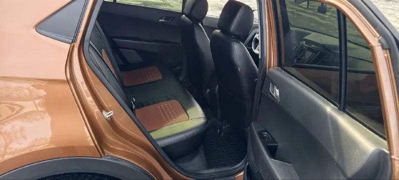 Продам hyundai creta, 2017 г. в. (декабрь), 2.0 л, 4wd, 175 000 км цена: 1 730 000 руб. (торг уместен при осмотре) контакт : +7 (949) 409-86-89 --- ключевые параметры: · год/месяц выпуска: декабрь 2017 · двигатель: 2.0 литра, бензин · коробка: · привод: полный (4wd) · пробег: 175 000 км (трассовый, подтвержден записями) · цвет: зеленый («автотека») · состояние: не бит, не крашен · владелец: в птс · комплектация: максимальная (или пред максимальная) основное оснащение: · климат-контроль (двухзонный) · круиз-контроль · обогрев руля, всех сидений, зеркал и лобового стекла · динамические поворотники · легкосплавные диски · два комплекта резины (летняя + зимняя) недавно произведена замена всех рабочих жидкостей: · масло в двигателе · масло в · масло в редукторе и муфте полного привода преимущества для покупателя: · чистая история (без дтп). · полное и прозрачное техническое состояние. · готов к любым проверкам · два комплекта резины в сделке. контакт : +7 (949) 40 📞 звоните: +7(949)4098689 - фотография - 6