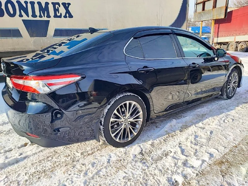 Toyota camry 2018 года, 2.5 бензин на 8 ступенчатом автомате, из сша в одних руках, в идеальном сост... - фотография