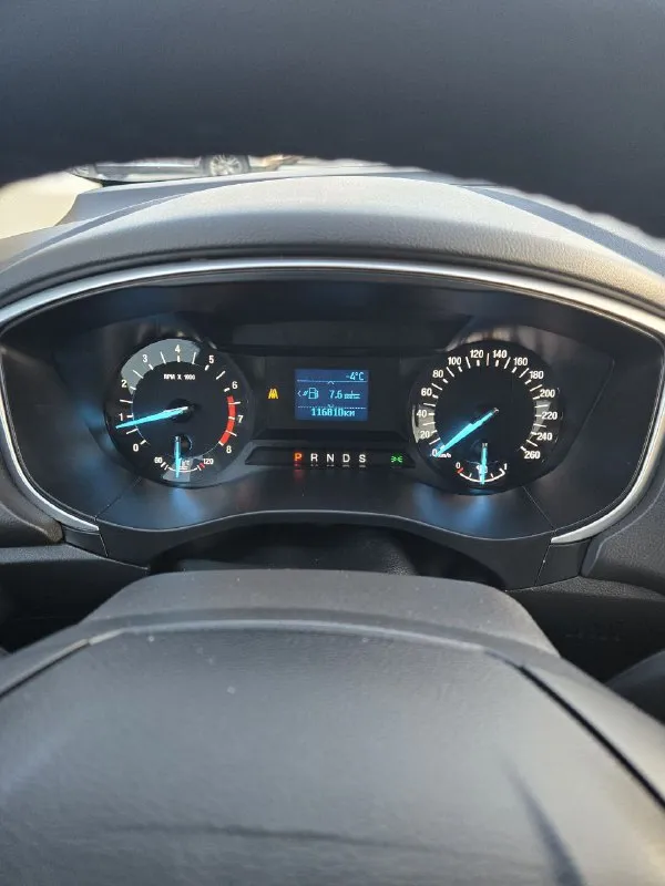 Срочно !!!в продаже форд мондео. диагностическая карта есть. можно сразу переоформить в мрэо. 2015 год, объем 2.5. пробег 117 000 родной. коробка обычный автомат. за всё время два собственника. машина в отличном состоянии, без вложений. кузов в родном окрасе. комплектация: - круиз - климат - обогрев заднего и лобового стекла - обогрев сидений - датчик давления шин - электро ручник - 4 электросклоподъемника в машине работает каждая кнопка. готов на любые проверки на вашем сто. более подробная информация по телефону. цена 1 250 000 торг тел +79495058416 - фотография - 10