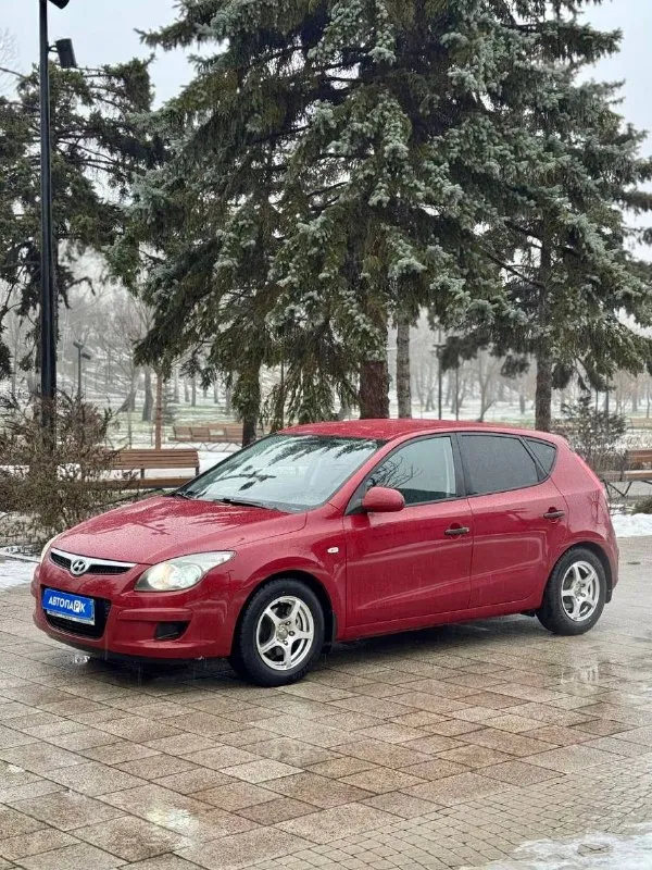 🇰🇵 hyundai i30 💰цена: 800 000р 🏢город: мариуполь 📅год выпуска: 2010 🧾пробег: 143 615 км. ⚙️двигатель: 1.6 ⛽топливо: бензин ⚙️кпп: механика 📞 телефон: +7-949-727-41-51 +7-949-551-91-52 +7-989-263-55-56 💾 описание: - фотография - 1