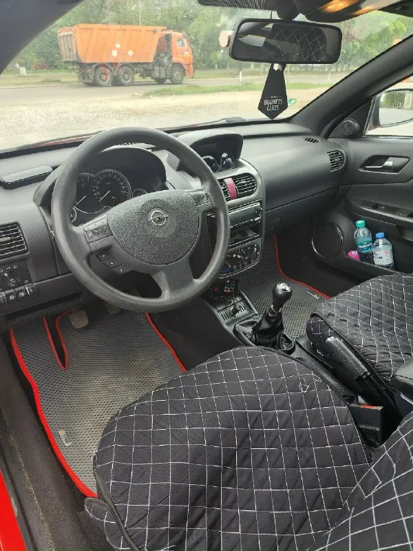 Автор: продам opel tigra twin top 2004г пригнана с германии на пробеге 135000, сейчас 210000км, я первый владелец в рф. заменены ступичные в круг, привода в сборе, шаровые, рулевые тяги и наконечники. сделана шумка дверей и заменены динамики, поставил процессорную магнитолу со встоенным уселителем. кузов с двойной оцинковкой, гнили и ржавчины нет. крыша и все системы в автомобиле работают хорошо. два комплекта резины. два ключа + сервисная история с германии. г енакиево цена 670000р торг т +79496850977.. ???наш телеграм канал [ бесплатное размещение за репост??? правила сообщества [ мы в мах [ [ 📞 звоните: +7(949)6850977 - фотография - 3