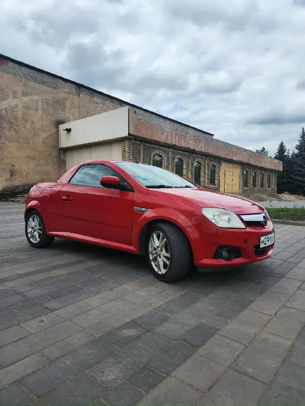 Автор: продам opel tigra twin top 2004г пригнана с германии на пробеге 135000, сейчас 210000км, я первый владелец в рф. заменены ступичные в круг, привода в сборе, шаровые, рулевые тяги и наконечники. сделана шумка дверей и заменены динамики, поставил процессорную магнитолу со встоенным уселителем. кузов с двойной оцинковкой, гнили и ржавчины нет. крыша и все системы в автомобиле работают хорошо. два комплекта резины. два ключа + сервисная история с германии. г енакиево цена 670000р торг т +79496850977.. ???наш телеграм канал [ бесплатное размещение за репост??? правила сообщества [ мы в мах [ [ 📞 звоните: +7(949)6850977 - фотография - 6