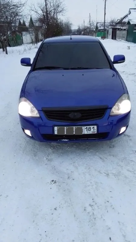 Продам lada priora год выпуска 2011 в отличном состояние пробег 205 тысяч мотор коробка техника в ид... - фотография