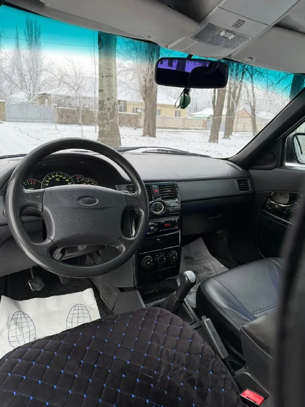 Год: 2011 мотор: 1.6 коробка: механика привод: передний кондиционер рабочий заправлен автомобиль в отличном состоянии как по кузову, так и по технике. документы так же чистые, переоформление без проблем. мотор работает четко, не троит, едет хорошо. коробка, все передачи втыкаются не выбивают, днище, стаканы, арки в отличном состоянии центральный замок, стеклоподъемники, бортовой компьютер, гур. хорошая магнитола с функцией aux bluetooth. видеообзор могу скинуть по запросу цена: 440.000 торг осмотр: город шахтёрск +7949 426 31 12 если недоступен пишите в телеграмм 📞 🇷🇺 звоните: +79494263112 - фотография - 7