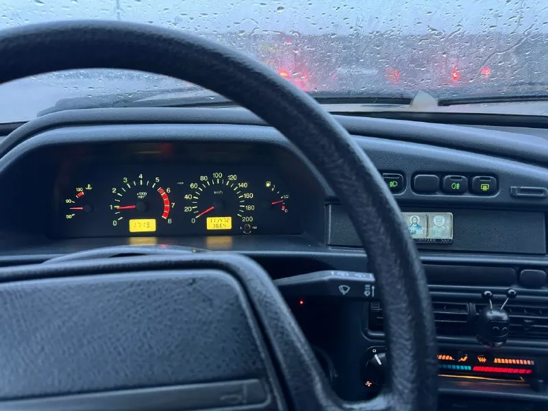 Продам ваз 2114---2011 года. пробег 112т. км. переоформление в мрэо без проблем. машина для своих лет в очень хорошем и достойном состоянии, днище целое, в заводском состоянии. ходовая часть вся новая, на данный момент без каких либо вложений. коробка без нареканий, двигатель 1.6 ( 8 клапанный) едет очень бодро. салон в очень хорошем состоянии. новая зимняя резина kumho, установлена качественная музыка, зашумлены все двери, багажник и капот. цена 330т. р +торг за доп фото писать в лс звонить по телефону +79494705291 📞 звоните: +7(949)4705291 - фотография - 8