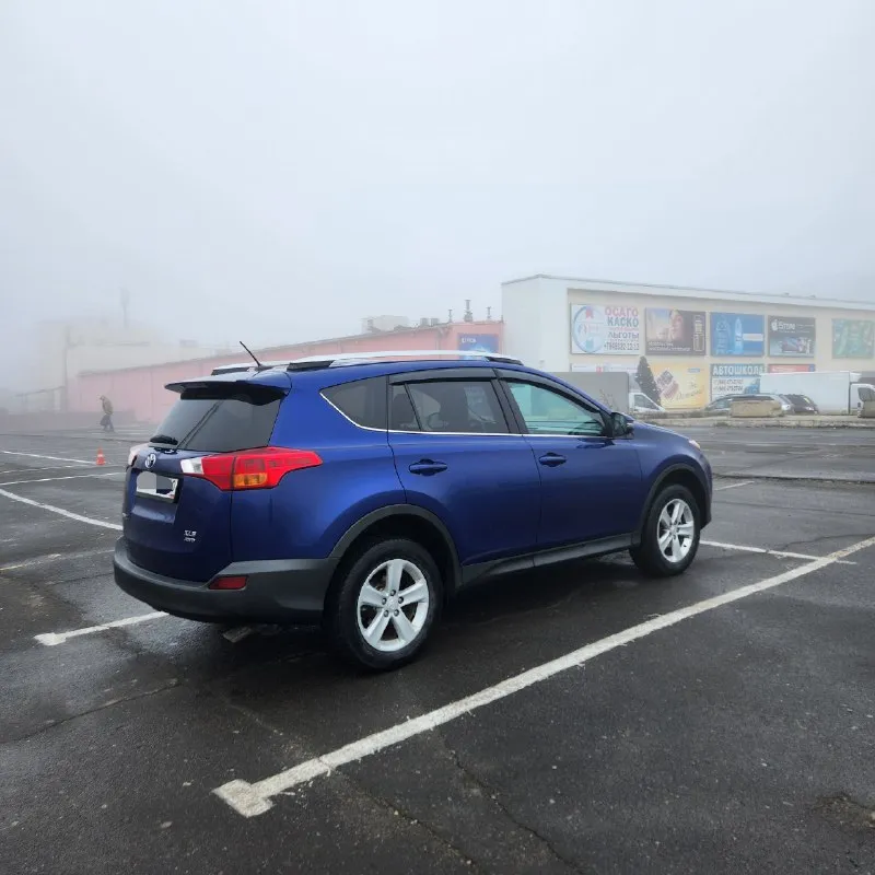 Продам tayota rav4 2014г. пррбег 220 000, автомат 2.5 xle, люк, хорошая комплектация, цена 1850000р. торг +79493222449 📞 звоните: +7(949)3222449 - фотография - 5