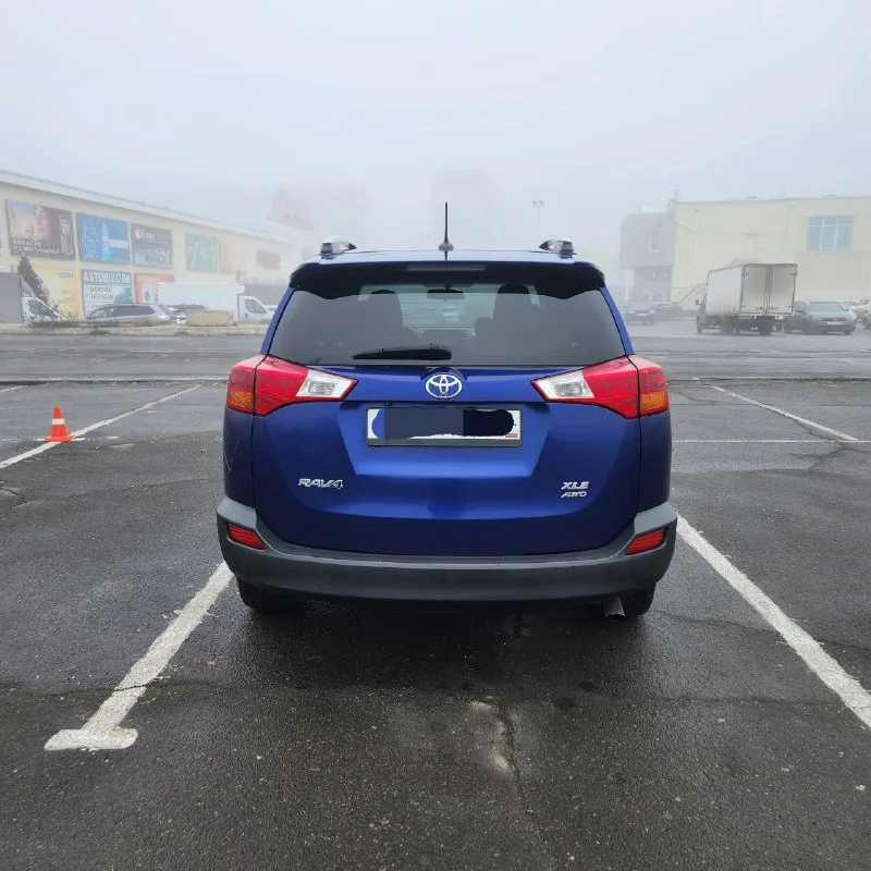 Продам tayota rav4 2014г. пррбег 220 000, автомат 2.5 xle, люк, хорошая комплектация, цена 1850000р. торг +79493222449 📞 звоните: +7(949)3222449 - фотография - 9