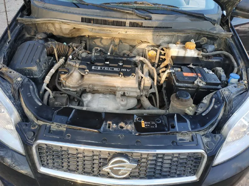 Продам автомобиль chevrolet aveo-3/ravon nexia-r3 2018 года выпуска, мотор 1500 куб. см, (очень надёжный, цепной(отзывы читайте в интернете)), 5 ст. мкпп, пробег 112 т км! запаска ни разу не ставилась, новая! в хорошем ухоженном состоянии, делать ничего не нужно! находится в центре города донецка! все вопросы по тел +79493670351. если не на связи напишите любую смс я перезвоню, плохая связь комплектация: кондиционер, гидроусилитель руля, антибукс, 4 стеклоподъёмника, подушки безопасности, ц/з, магнитола, 4 динамика(2 перед и 2 зад), защита картера двигателя, электро зеркала с подогревом, туманки, ходовые огни, регулировка руля по высоте, коврик багажника, 2ключа, открывание багажника кнопкой с салона. цена 777 т рублей торг! рассмотрю любые варианты и предложения ! +79493670351 центр города донецка торг 📞 звоните: +7(949)3670351 - фотография - 8