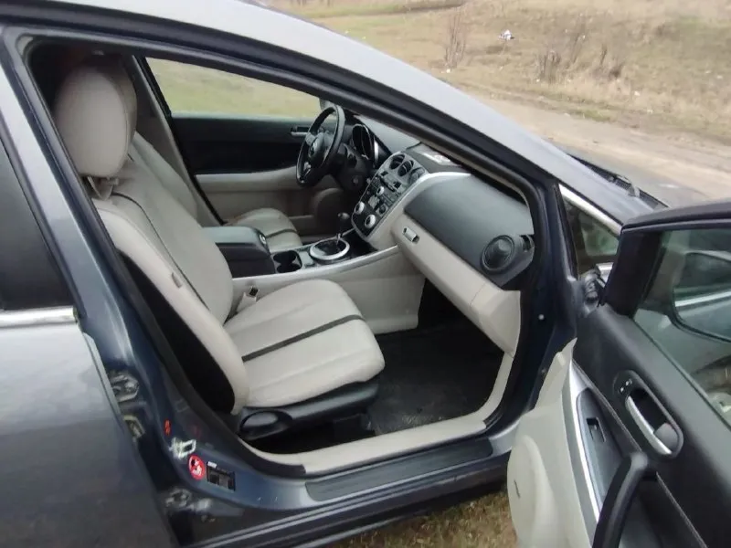 Макеевка продам mazda сх-7, мотор 2.3 турбо, установлен контрактный, коробка без пинков, кузов и салон в хорошем состоянии, все работает и моргает, торг при осмотре. более подробная информация по телефону. цена 750000 +79490058998 +79493154514 📞 звоните: +7(949)0058998 - фотография - 7