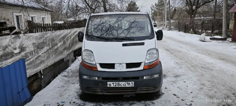 Продам renault трафик 2002, 1.9 дизель, мкпп 6ст. на ходу. задняя не включается. документы в порядке... - фотография