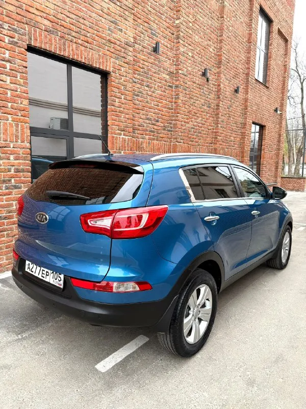 Продам kia sportage
Родной пробег: 120 тыс. Км
Идеальная автотека (без дтп)
Год выпуска: 2011
Коробка: автомат (передний привод)
Объем двигателя: 2.0 бензин/газ
Автомобиль в идеальном состоянии.
Технически авто в отличном состоянии, ходовая сбита, мотор, коробка без нареканий.
Комплектация: мультируль, круиз, датчик света и дождя, подогрев 4х сидений, 2х зонный климат, 4 эл. Стеклоподъемника и тд.
Цена: 1.450.000 💰
Торг присутствует
В комплекте зимняя резина ❄️
Обращаться в лс или по номеру телефона +79493539832
Автомобиль находится в шахтерске.
.
📞 Звоните: +7(949)3539832 - фотография - 4