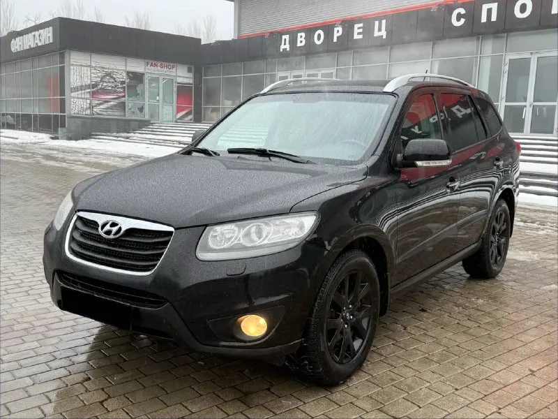 Продам hyundai santa fe 2.4 бензин год выпуска 2011 состояние идеальное. без вмятин царапин и рыжико... - фотография