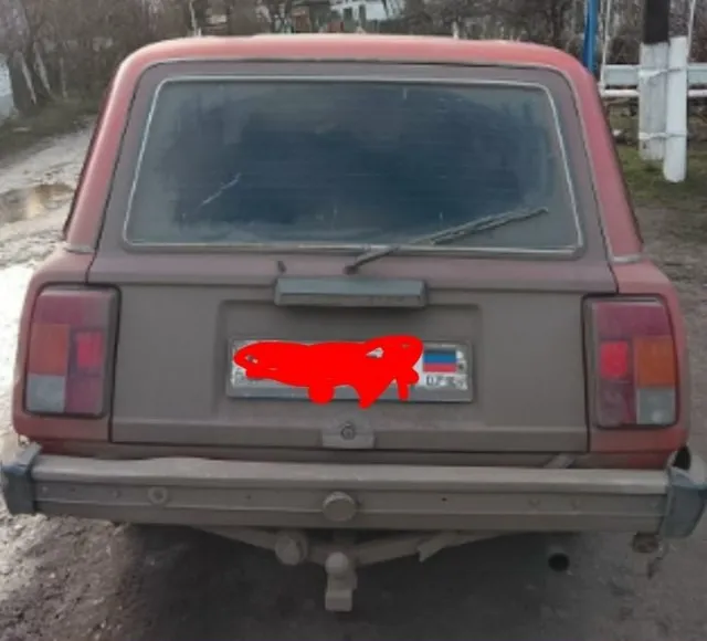 Продам 2104 газ/бенз техническое состояние идеал, все работает коробка без нареканий, очень много что заменено на новое: новый акум, новый генератор, новая нижняя часть карбюратора, 2 комплекта резины оба на дисках 100к небольшой торг возможен обмен с моей доплатой енакиево 89490803220 📞 звоните: +7(949)0803220 - фотография - 2