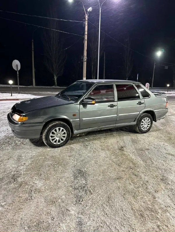 Продам ваз 2115 год 2007 мотор 1.6 пробег 170т мотор коробка на отлично подвеска не стучит не гремит... - фотография