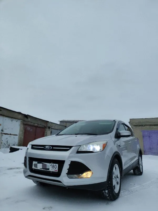 Продам ford escape 2014 авто без дтп и подкрасов объем двигателя 1.6 т. пробег 132 тысячи км. год вы... - фотография