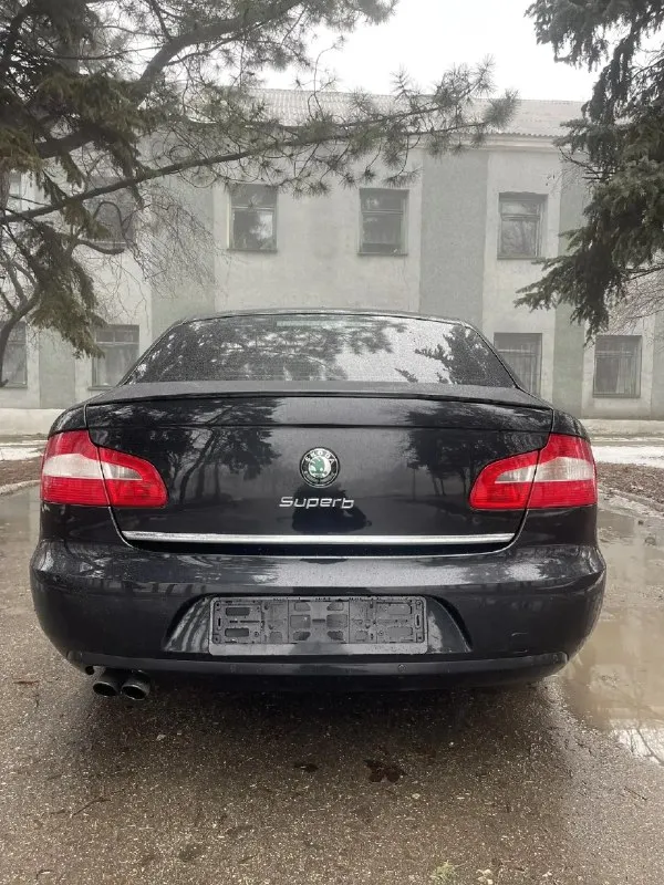 Skoda superb-24.10.2012года рождения! пробег -1900000 км (родной) владельцев-2 двигатель -1.8 turbo-(152 лошадки)-работает отлично! коробка автомат -asin-работает идеально -(не путать с дсг) богатая комплектация-электро сидения водительское и пассажирское, задние сидения с подогревом, электро регулировка зеркал с подогревом и складыванием климат контроль -3х зонный фары с линзами -адаптивный свет пройдено то -масло двс, фильтра -масляный, воздушный, приводной ремень ! стоит металическая защита двигателя! новая зимняя резина на шипах ! очень большой и комфортный авто цена 1220000₽ осмотр -макеевка -донецк! торг -присутствует! тел :+79495936159-(в любое время суток ). 📞 звоните: +7(949)5936159 - фотография - 8