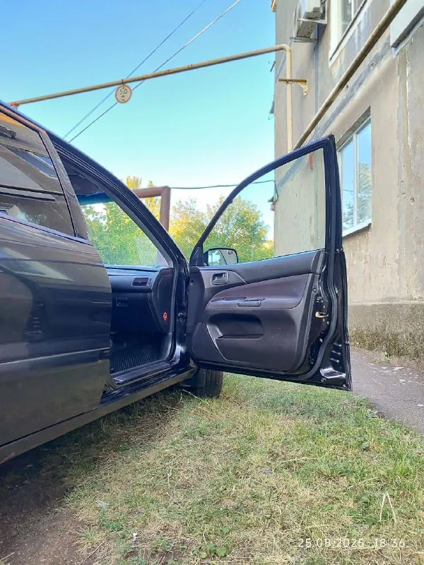 В продаже mitsubishi lancer 9 машина в хорошем состоянии. вложение не просит. имеется газ/бензин. год выпуска 2006 объем 1.6 в хорошей комплектации, есть кондиционер, заправлен. цена автомобиля 450.000 торг у капота ! находиться донецк, петровский район. звонить по номеру +79494192594 📞 звоните: +7(949)4192594 - фотография - 2