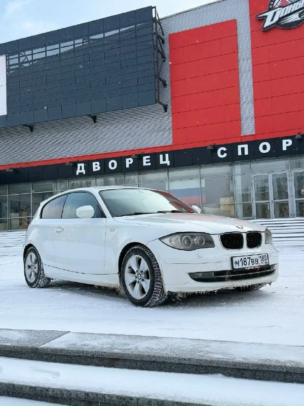 В продаже bmw 1 серии!!! машина 2011 года выпуска. родной пробег 174000 км. мотор работает отлично б... - фотография