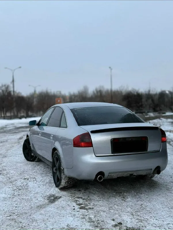 Всех приветствую! продам audi а6 2.4 1998 автомат, полный привод пробег 340 т. ✔️на зимней резине ✔️автомобиль в отличном техническом состоянии ✔️двигатель работает тихо, ровно, (все расходники менялись вовремя ) ✔️коробка без нареканий (передачи листает) ✔️дно, стаканы, лонжероны, в идеальном состоянии. ✔️2х зонный климат контроль работает исправно. ✔️юридически чистый автомобиль любые проверки осмотр: г. донецк цена: 600 000 р. без торга. телефон для связи: +79497418386 все вопросы по телефону или в лс. 📞 звоните: +7(949)7418386 - фотография - 4