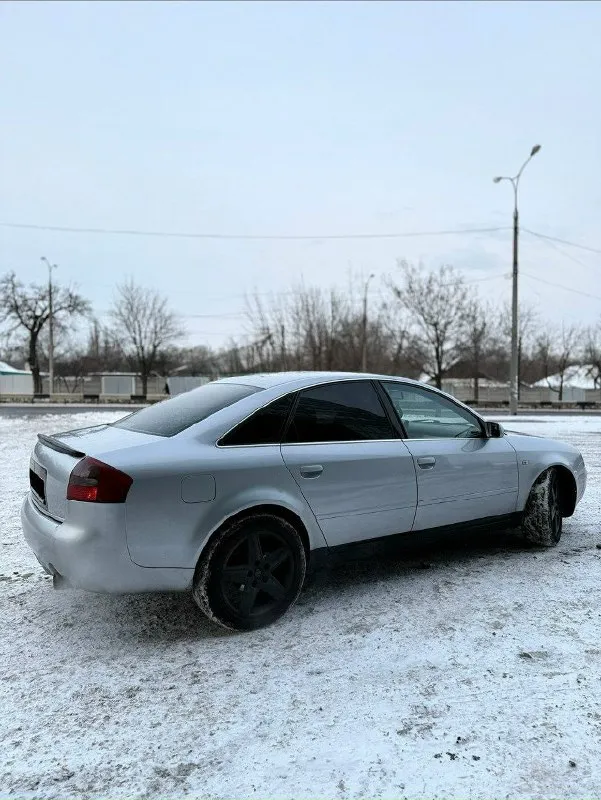Всех приветствую! продам audi а6 2.4 1998 автомат, полный привод пробег 340 т. ✔️на зимней резине ✔️автомобиль в отличном техническом состоянии ✔️двигатель работает тихо, ровно, (все расходники менялись вовремя ) ✔️коробка без нареканий (передачи листает) ✔️дно, стаканы, лонжероны, в идеальном состоянии. ✔️2х зонный климат контроль работает исправно. ✔️юридически чистый автомобиль любые проверки осмотр: г. донецк цена: 600 000 р. без торга. телефон для связи: +79497418386 все вопросы по телефону или в лс. 📞 звоните: +7(949)7418386 - фотография - 7