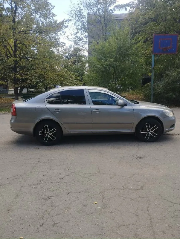 Автор: продам автомобиль skoda октавия 2010 год. коробка механика, пробег 220 тыс. км родной, не отм... - фотография