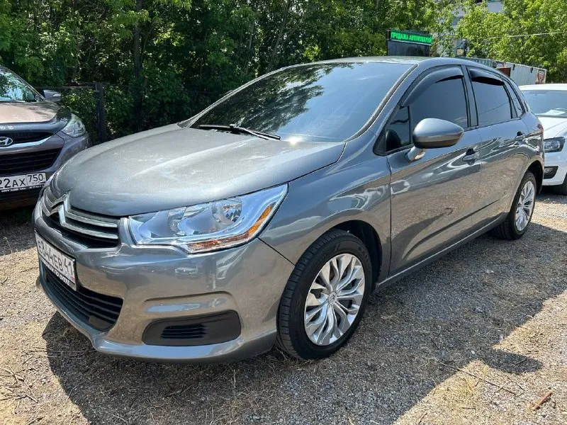 Citroen c4 год выпуска: 2011 тип кпп: автоматическая объем двигателя: 1.6 литрa тип топлива: бензин пробег: 180 000 км цена: 💥 580 000 ₽💥 дополнительная информация: кондиционер мультируль авто в хорошем техническом состоянии по кузову без гнили все вопросы можете задавать по телефонам: 📞 🇷🇺 +7 949 509 3428 - фотография - 2