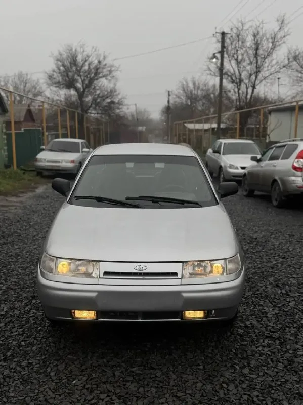 В продаже ваз 2110 идеальное состояние как по кузову, так и по салону кузов весь ровный, без единого... - фотография