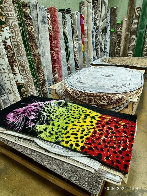 Купите новенький ковёр – это же не только ценный элемент декора, это символ домашнего очага, сем­ейного тепла и уюта - сердце вашего дома! дизайны и размеры в ассортименте. база на вазе - покупайте выгодно! г. донецк, ул. баумана, 8а заезд с ул. римского-корсакова +7949-345-97-92 +7949-418-83-62 +7949-405-71-57 график работы: вт - сб: 09.00-16.00 вс: 09.00 - 15.00 t. me/stroypolkover vk. com/stroypolkover. - фотография - 9