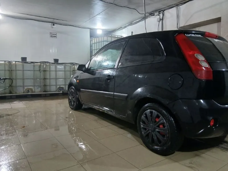 ❗срочно ford fiesta mk5 1.6, 100лс движок шепчет работает тихо продажа или обмен цена 260₽ хороший торг у капота на обмен можно дешевле, но с вашей доплатой все подробности лично остальное в порядке +79497968366 г. шахтёрск 📲 tg: xxx 📞 звоните: +7(949)7968366 - фотография - 4