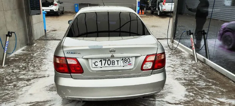 Продам ниссан альмера 2004 год, двигатель 1.8, акпп, пробег 290 к родной из последнего было заменено цепь грм ролики помпа, масла антифриз, ходовая часть вся перебрана, едет бодро, усилитель руля элькростекло подъемники, новая зимняя резина, по кузову возрастные нюансы присутствует с документами полный порядок цена 450.000+ торг тел +79495621224 мариуполь - фотография - 4