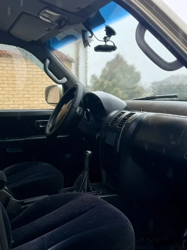 В продаже hyundai terracan. , 2.9 л, турбодизель. настоящий рамный внедорожник. , постоянный полный привод. , автомобиль обслужен. , ухожен. тнвд перебирался в начале осени. , промыт бак, обслужена система тормозов. , заменён стартер, выполнена ревизия ходовой части. новые масла. находится 15 лет в одной семье. родной окрас. двигатель обслужен. , всё сухое, работает ровно. вечная “механика“, никаких нареканий не имеет. тяга сумасшедшая. , вытаскивал в начале января f-250 севший на раму. есть климат и подогревы сидений, зеркал и лобового, 4 эл. сп, эл. зеркала, хорошая акустика. ., 2din магнитола pioneer и т. д. оптика новая, покрыта бронеплёнкой. , свет отл. резина стоит всесезонная с хорошим остатком. есть возможность установки 3-го ряда сидений. контакты : +7 (949) 363-52-68 (есть «telegram») цена : 750,000 рублей. обмен не рассматриваю. территориально находится в г макеевка (центр) 📞 🇷🇺 звоните: +79493635268 - фотография - 10