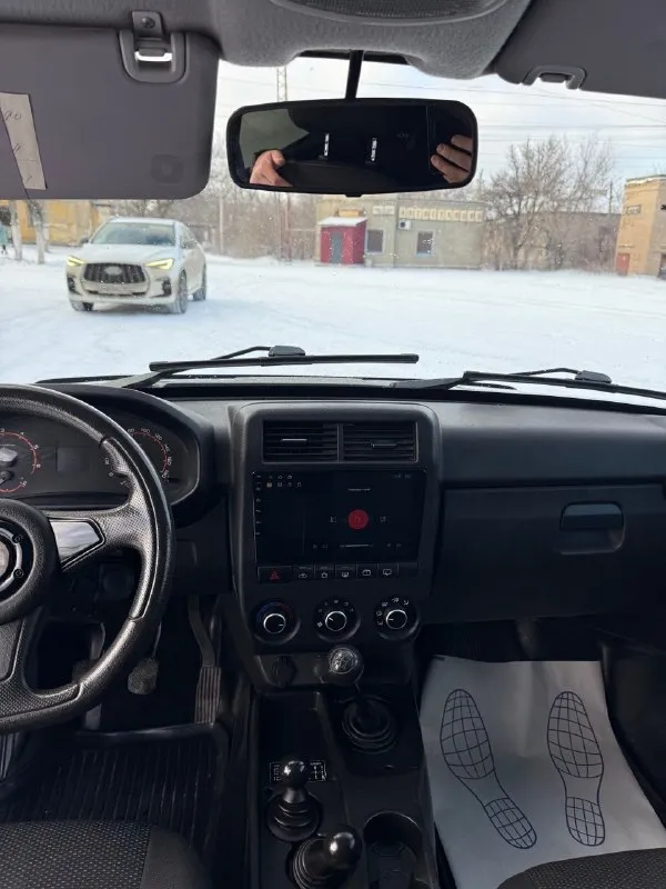 Свежий внедорожник ваз 4x4 (нива) 2020 г. в. с историей. · отличное состояние: 2020 год ( рейстайлинг ) • пробег 58 000 км · полная прозрачность:оригинальный птс, два владельца. автомобиль не бит, не крашен · двигатель 1.7 / ( 83 л. с. ) / бензин · наличие кондиционера (комплектация luxe), полный привод, 3 двери цена : 820 000 место осмотра : г. петровское ( краснолучский район ) номер телефона : +7 959 503-08-90 📞 звоните: +7(959)5030890 - фотография - 9