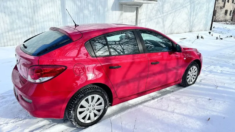 Chevrolet cruze 1.6 at, 2013 года оригинальным пробегом 200000 1 собственник с момента покупки. цена 650000, торг у автомобиля с реальным покупателем, +79495258577, осмотр донецк, доп. тел. 89237869556 автомобиль в достойном соятоянии, богатая комплектация: ⚡кондиционер ⚡электроcтeклoпoдъeмники ⚡элeктpoрeгулиpовкa зeркaл с обогревом и т. д. - фотография - 6