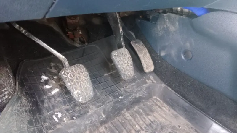 Фиеста 2008г. 1.4. пробег 205000. ц 590000. тл. +79591571575. 📞 звоните: +7(959)1571575 - фотография - 8