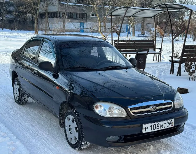 Продам lanos цена - 298.000₽ город - мариуполь год выпуска - 2011г пробег - 186.000 км топливо - бензин модификация- 1.5 кпп - механика собственник - да +79497368266 автомобиль в отличном состоянии! с оригинальным пробегом 100% полностью обслужен, вложений не требует гнили по кузову нет! документы в полном порядке. комплектация: abs эл. подъемники, подушки безопасности, усилитель руля, сигнализация star line (с авто запуском) для военнослужащих возможен пригон по договоренности! - фотография - 3