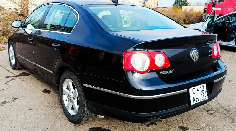 Автор: продам volkswagen пассат 2,0 tsi 210 л. с. акпп (aisin) 2008 год 164000 км. пробег родной, всё остекление родное. обслужен полностью, заменен цепи (усиленные), натяжитель нового образца. вложений не требует. вся электрика исправна, сделан качественный антикор. салон чистый и опрятный. два комплекта резины. во владении более 2-х лет. собственник. цена 850 000 р. торг в пределах разумного. г. снежное подробности по телефону +7949-343-97-44 или +7949-334-60-61.. ???наш телеграм канал [ бесплатное размещение за репост??? правила сообщества [ мы в мах [ [ 📞 звоните: +7(949)3439744 - фотография - 3