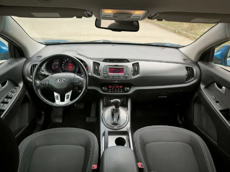 Автор: продам kia sportege 2012г. 4wd 2.0 бензин-акпп. авто в отличном состоянии, вложений не требует. ✅144000 родного пробега. ✅весь в заводском окрасе. ✅остекление родное. ✅безопасность на месте. ✅двух зонный климат контроль. ✅подогрев всех сидений. ✅без дтп и подкрасов. ✅двигатель не дизелит, масло не расходует. ✅акпп переключает идеально, без пинков. ✅катализаторы на месте. ✅два ключа в комплекте. ✅зимние шины на дисках в комплекте. 💵1 480 000₽ торг. 🏙️осмотр г. макеевка. ☎️ +7 949 335 67 87.. ???наш телеграм канал [ бесплатное размещение за репост??? правила сообщества [ мы в мах [ [ 📞 звоните: +7(949)3356787 - фотография - 7