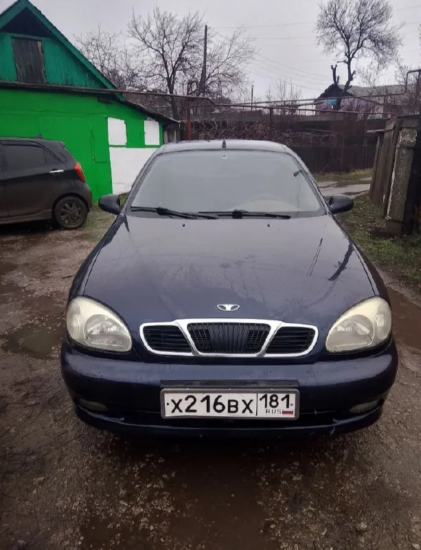 Продам daewoo ланос 2005 года выпуска пробег 192 тысячи, установлено гбо, дно пороги в порядке, рыжи... - фотография