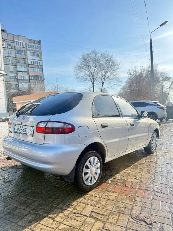 Продам zaz chance (ланос) 1.5 sx 2010г. родной пробег 114 тыс км. 2 собственника двигатель 1.5 комплектация максимальная с кондиционером гидроусилителем, стеклоподъемниками. состояние авто идеальное, пороги, днище, без гнили. на кузове рыжиков нет. технически без нареканий. автотека зеленая, без единого дтп. пробег родной. цена 335 тыс торг при осмотре. +79496167066 📲 tg: @djdjv12 📞 звоните: +7(949)6167066 - фотография - 4