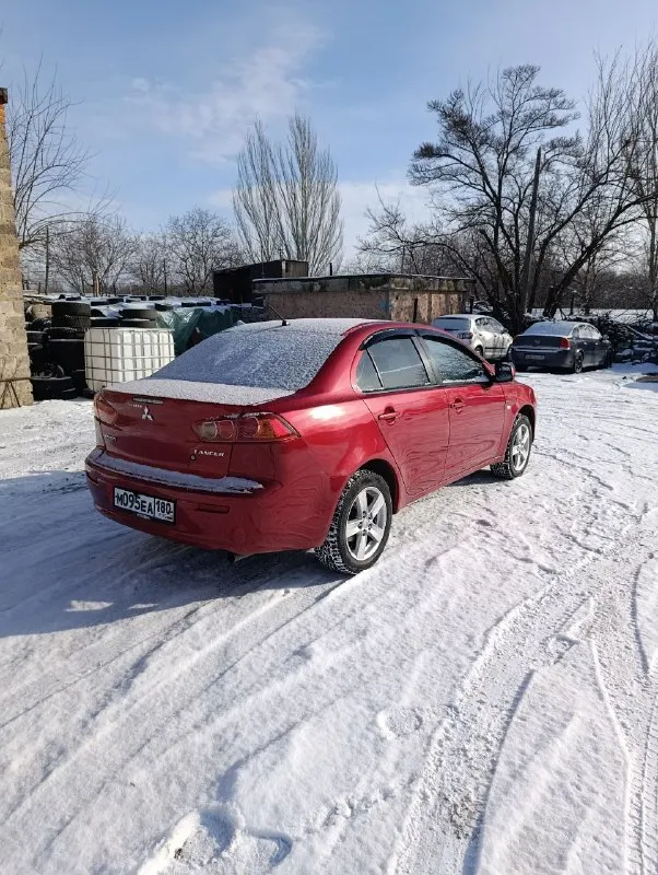 Продам митсубиси лансер x 2008г двигатель 1.8 пробег 236тыс 2 хозяина коробка:акпп двигатель не дымит, масло не ест, работает без посторонних звуков. акпп не пинает, не буксует, переключает мягко и плавно! ходовая обслужена! новое акб, новые стойки стабилизатора в круг, новые блины передние и колодки передние, новые резинки стабилизатора, новый стартер, новый гидроусилитель руля, новый левый рычаг в сборе, новые стойки передние, новое масло в двигателе и фильтра! по электрике все работает, кондиционер заправлен! комплектация: датчик дождя/света, подогревы передних сидений, климат контроль, сенсорная мультимедиа с камерой заднего вида, сигнализация с автозапуском и обратной связью, эл. подогрев и регулировка зеркал. документы кристально чистые, без запретов, без штрафов, переоформление без проблем цена 680т. р. небольшой торг у капота. г. торез +79493745821 +79491267452 - фотография - 6