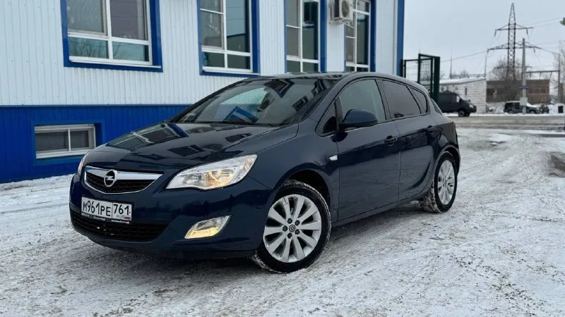 Автомобиль в хорошем состоянии, без рыжиков и прочего, нидавно обслужил, я собственик, заменил колодки в круг, переуплотнил весь мотор, с заменой ремней фирмы гейц, мотор сухой, замена масла и всех фильтров, дорогая магнитола андроид с кар-плей с сим картой, есть камера заднего вида, и регистратор, все роботает двух зонный климат, парктроники и т. д, в комплекте есть лето, есть видео авто небольшой торг, год 2010 цена 700т. р пробег 182000. +79889938143 - фотография - 3