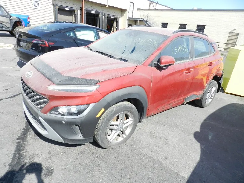 Hyundai kona год : 03/2021 привод : полный 4wd пробег: 30.000 км. двигатель: 2.0 бензин (150 л. с.) машина в грузии доставка в течении 10дней цена : 1.599.000 рублей. +79493781111 📞 🇷🇺 звоните: +79493781111 - фотография - 8