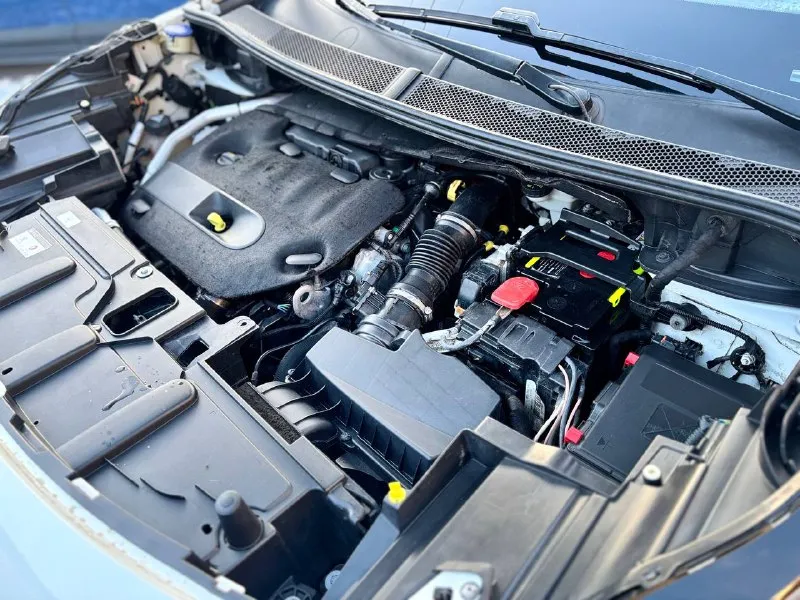 🚘 peugeot 3008 год 2017 двс 2.0 hdi дизель пробег 92т км кпп автомат ☎️+79497309912 ✅авто в идеальном состоянии! ✅с оригинальным пробегом92т км ✅1 хозяин с момента покупки ✅весь в родном окрасе! ✅местный не пригон учет 180 рф ✅передняя часть в бронепленке! 💰цена🔥 1980т руб ✅богатая комплектация камеры 360 без ключевой доступ эл рег сидений с памятью эл отк багажника холодильник в подлокотнике навигация под рулевые лепестки мульти руль выбор режима дороги диодная оптика голосовое упр мультимедиа кнопка старт стоп литые диски р18 новая зимняя резина+лето полный комплект ключей автозапуск сервисные книги авто без вложений в безупречном состоянии! +79497309912 николай иванович - фотография - 7